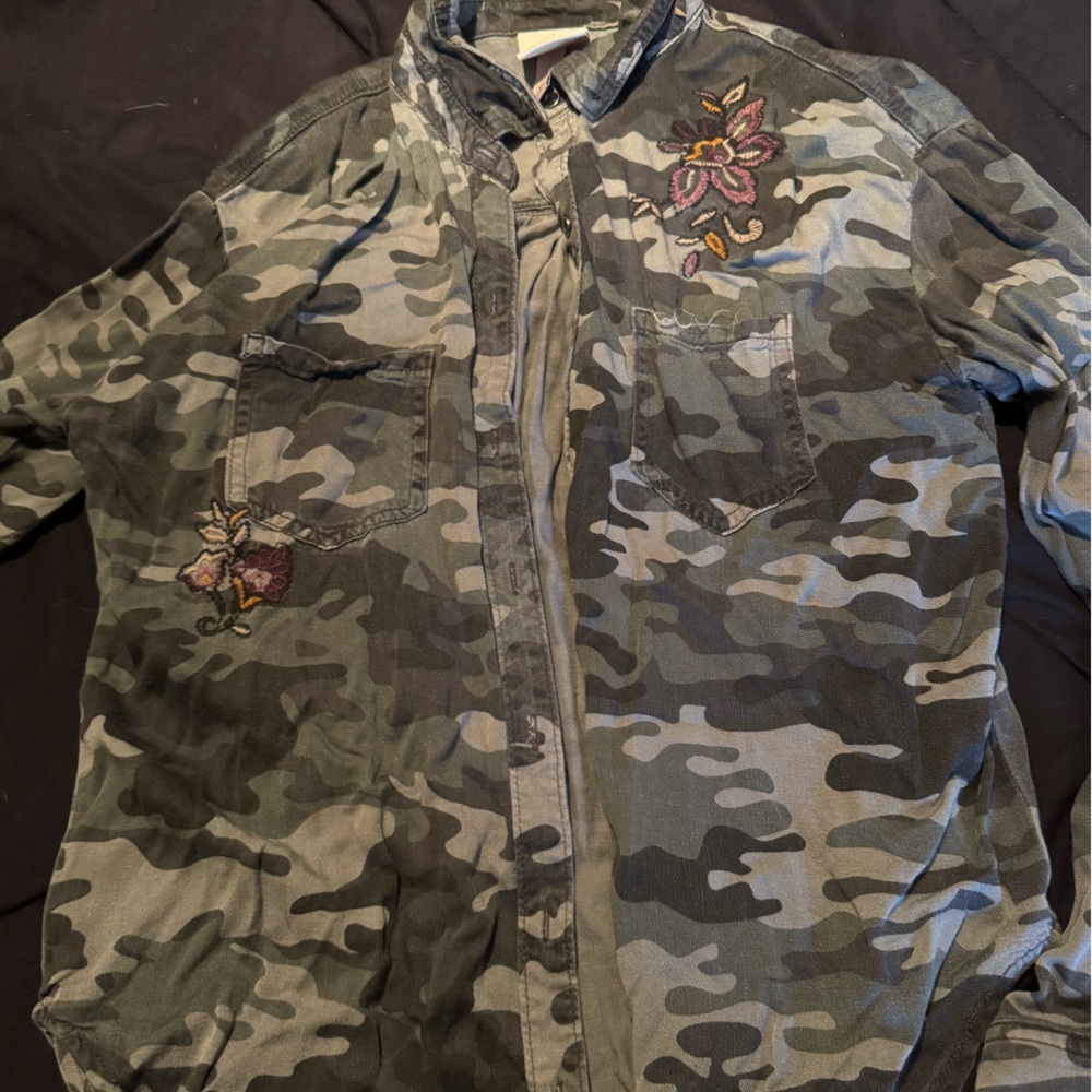 Camo over shirt